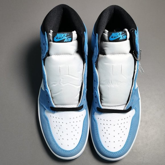 Jordan 1 Retro High White University Blue Black main image 5